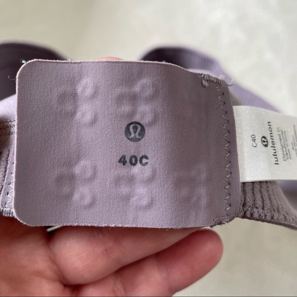 ✨HOST PICK✨Lululemon Swift Speed Bra High Support, A-E Cups Violet Verbena 40C - Picture 9 of 14
